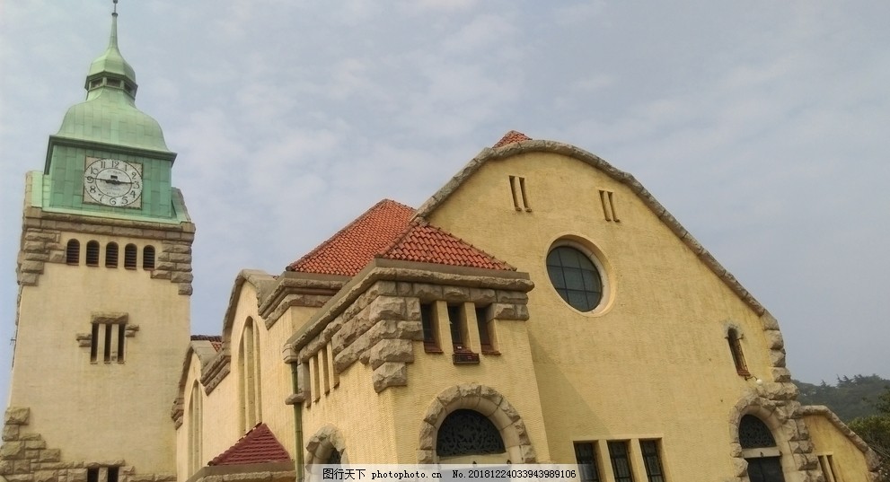 青岛教堂 图行天下